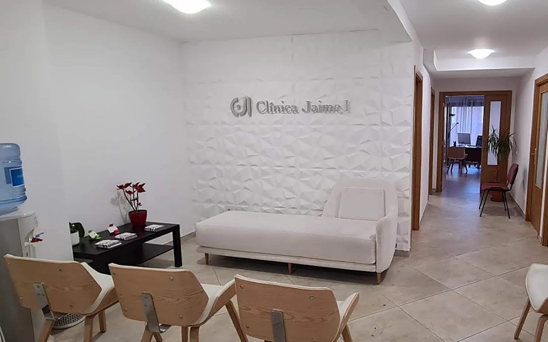 El Dr. Vicente Tarancón en el artículo: Tres profesionales con la vocación de cuidar a través de la medicina